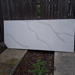 Quartz countertop