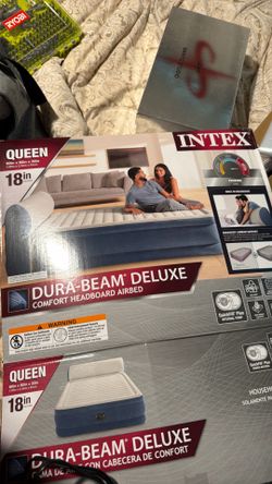 Queen size inflatable mattress with headboard