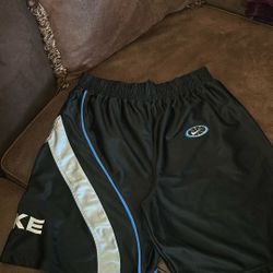 “NIKE” Vintage 1990’s Basketball Shorts Sz:Lg