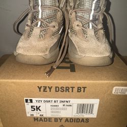YEEZY BOOTS “ROCK” | SIZE 5 (INFANT) 