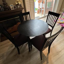 Used Wooden Table With Chairs