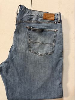 Lucky jeans
