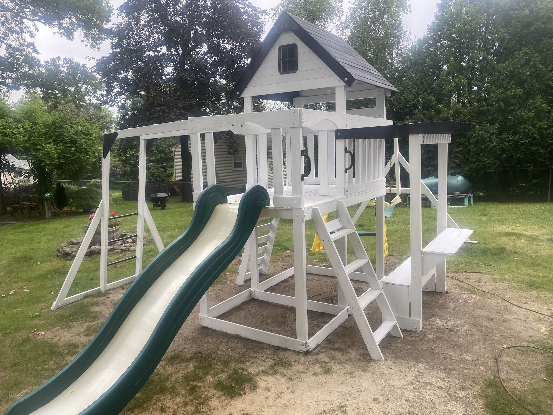 FREE DELIVERY ASSEMBLY AND SETUP INCLUDED AMAZING PLAYSCAPE