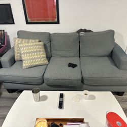 Couch And Coffee Table Combo