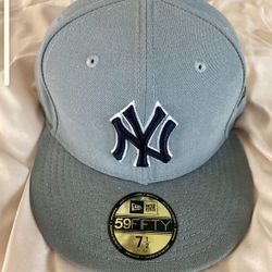 New York NY Yankee Yankees New Era Fitted Hat 7.5