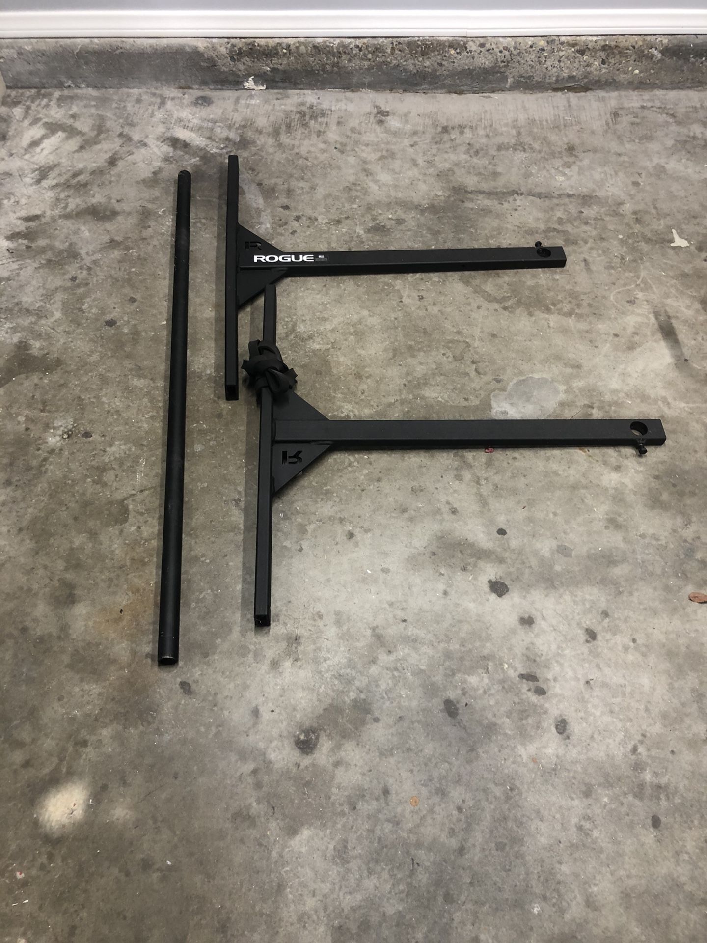 Rogue garage pull up bar