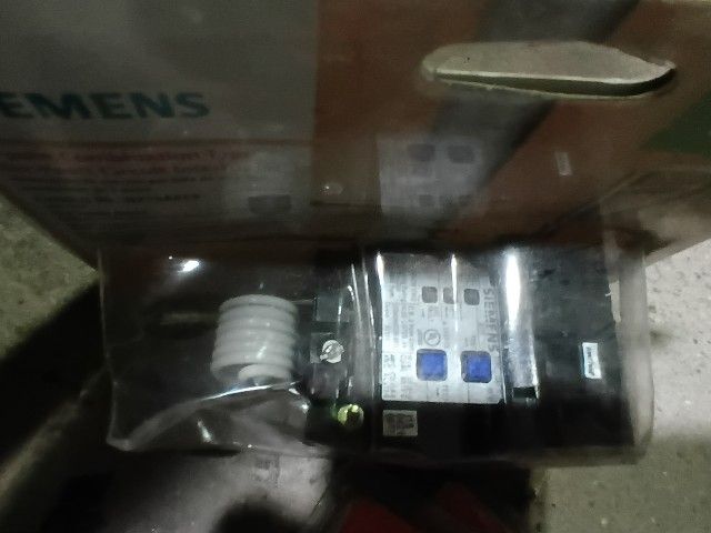 Siemens 15amp Breakers