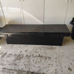 Craftsman Diamond Plated Aluminum Tool Box With Key 