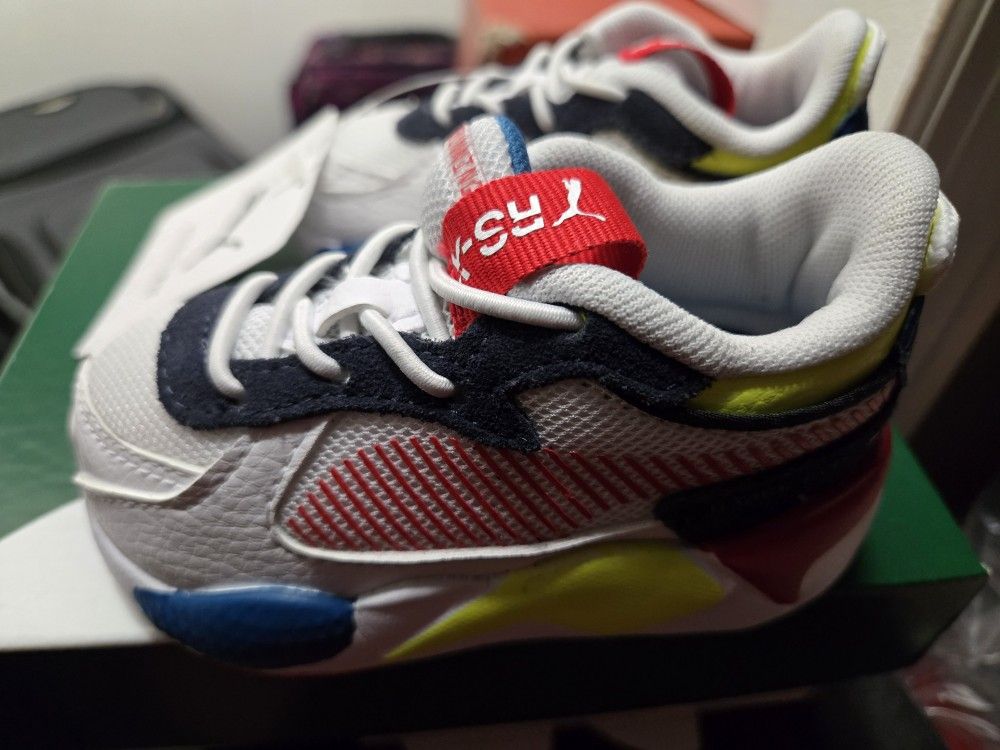 Infant Puma Shoes Size 5C
