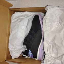 30$ For All 3 Kids Shoes Brand New "Vans And Puma" 