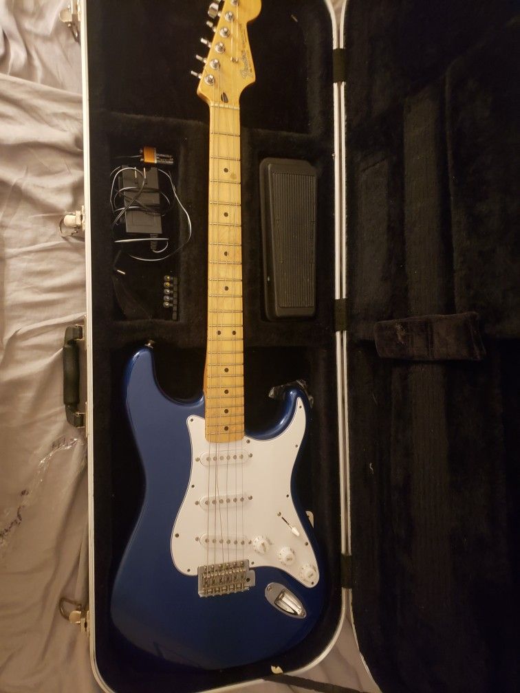 Fender Stratocaster Electric Guitar