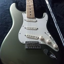 Fender American Standard Stratocaster Jade Pearl Metallic 2012 