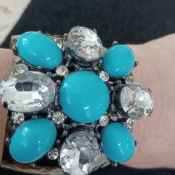 RJ.GRAZIANO  Designer Signed Pewter Hammered Turquoise & Crystal Cuff Bracelet