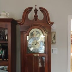 Grandfather Clock Like New