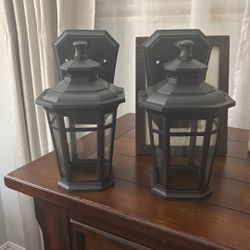 Outdoor Wall Mount Lights $20