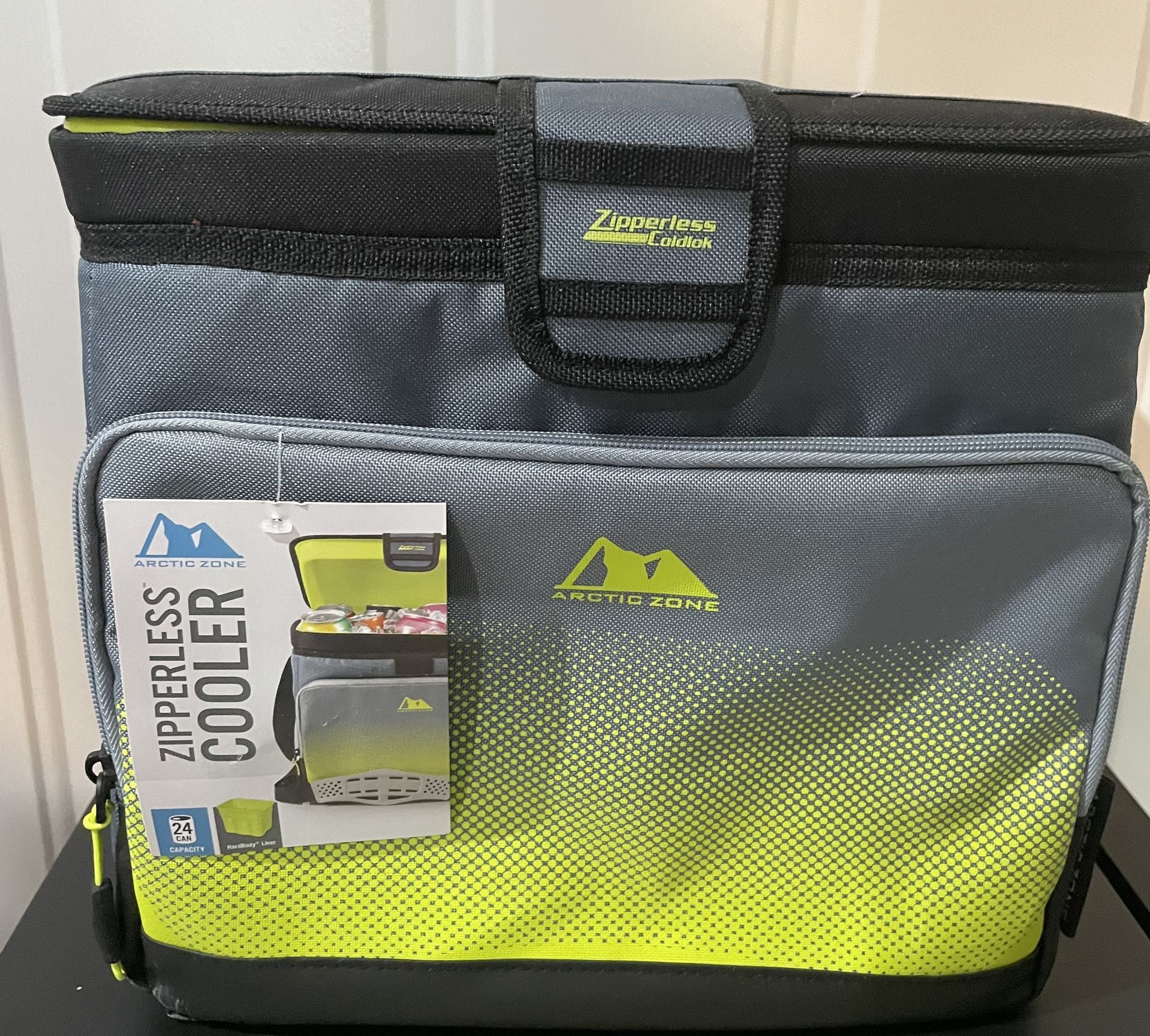 Zipperless Cooler