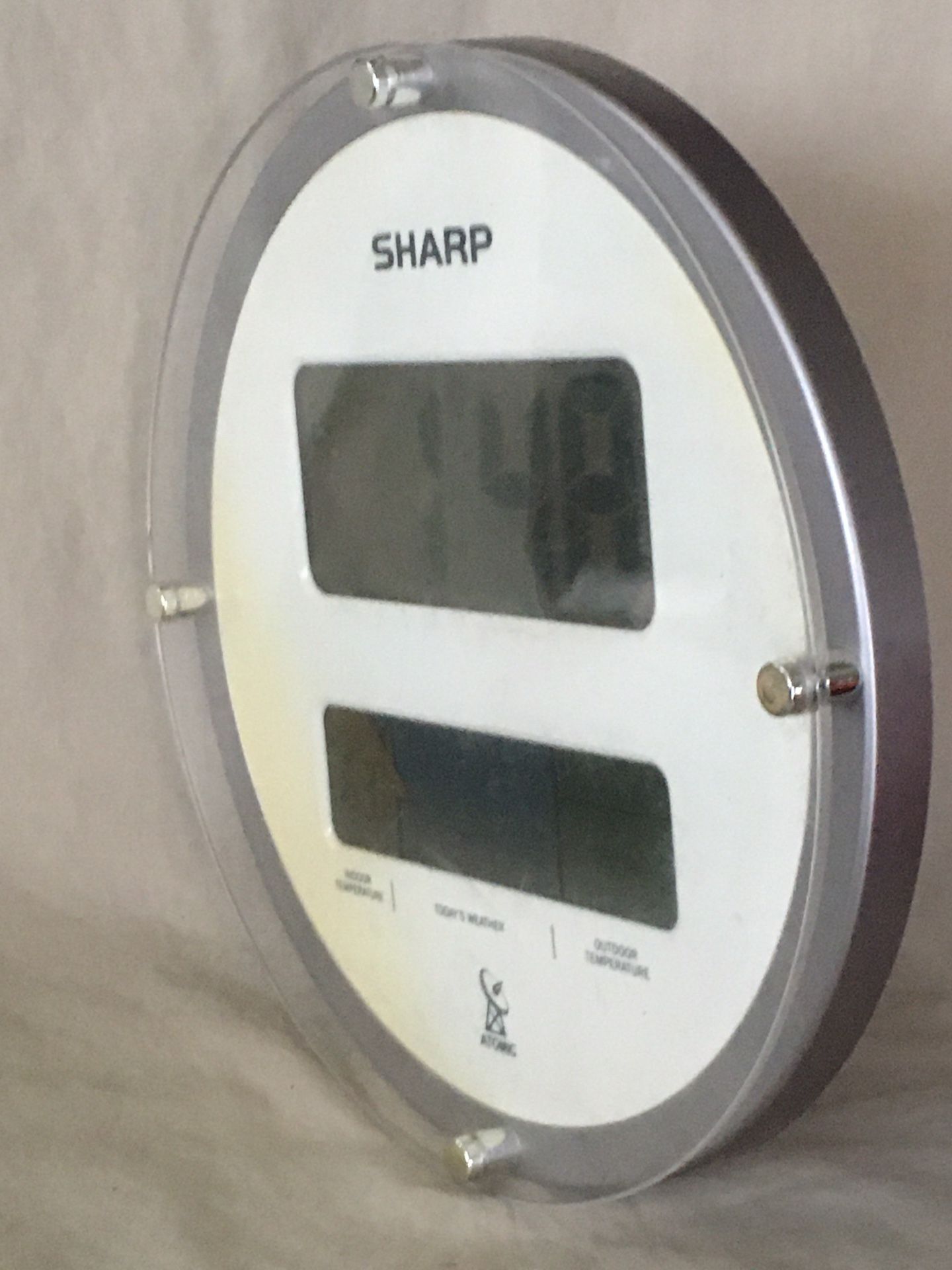 SHARP Atomic Clock