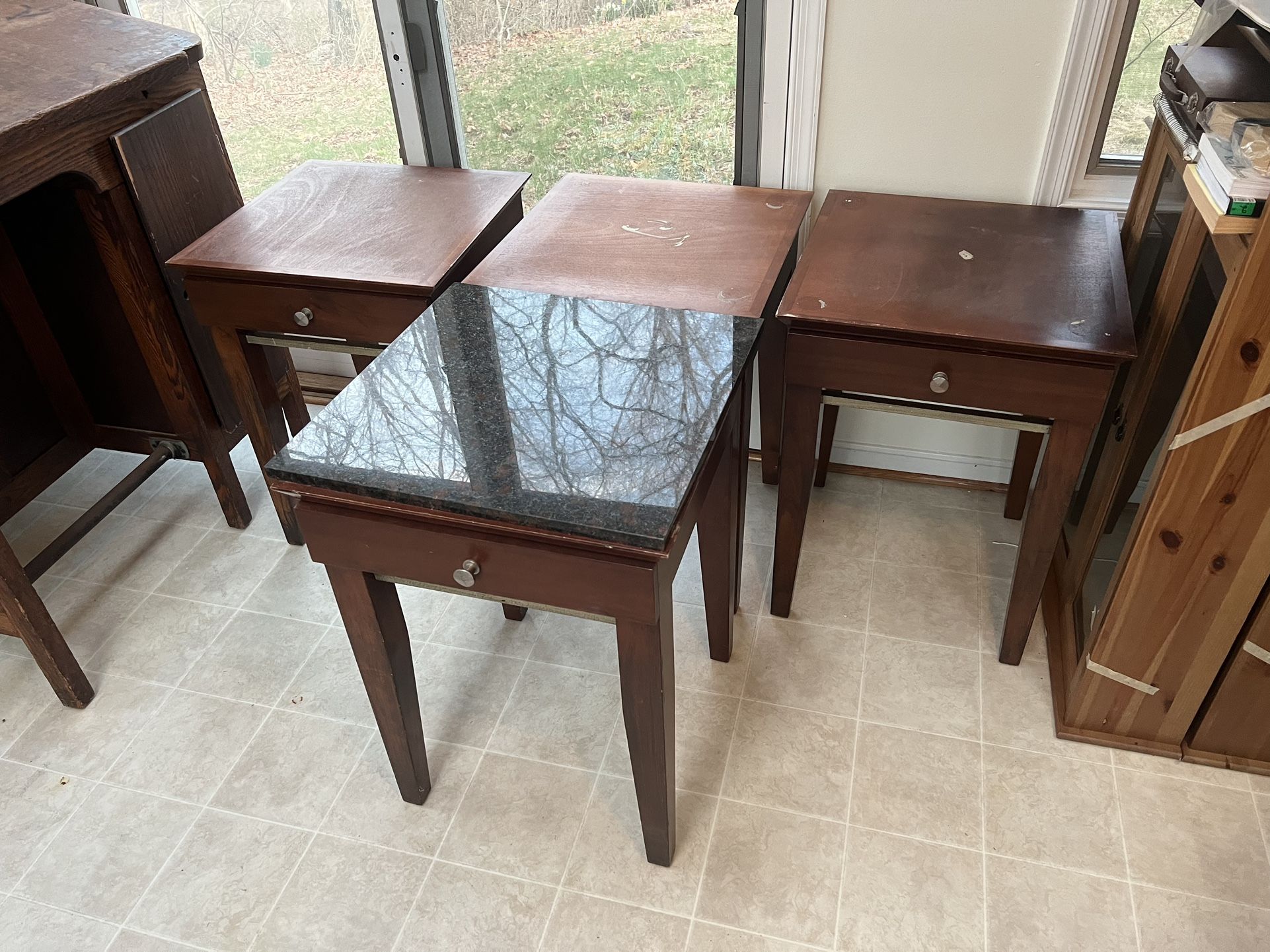End Tables $10 Each - Nice & Sturdy Makeover Project