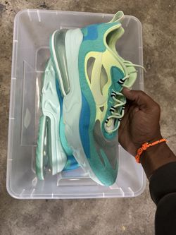 Nike Air Max 270 React 
