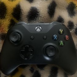 Xbox One Black Controller Model 1708