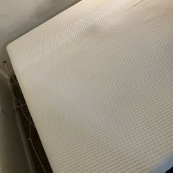 Electrical bed frame