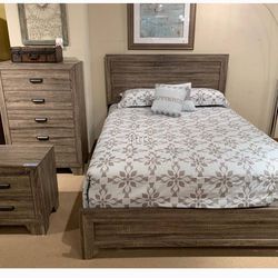 •Millie Brown Panel Beddroomset/Queen, full,twin,king size Available/Discount Code 👈/Delivery Available 🚚/Home Decor/ Household 