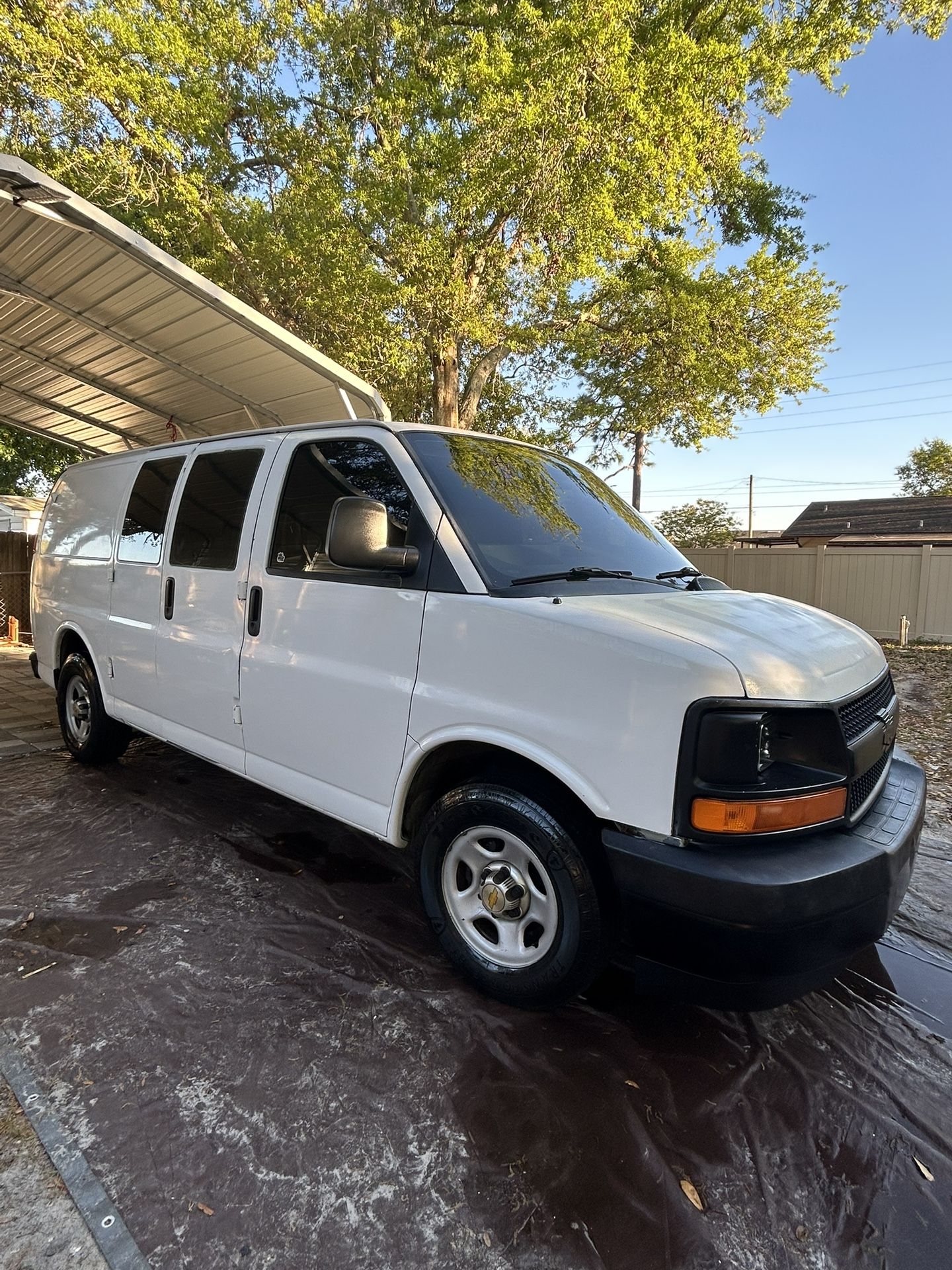 Chevy Express 1500