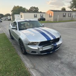 2010 Ford Mustang