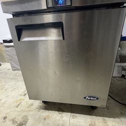 ATOSA  SANDWICH SALAD ONE DOOR 