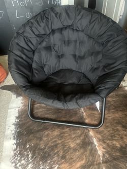 Disc Chair. 