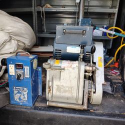 BONA DRUM SANDER 8 INCH BELT/POWER BOX/,VACCUM  AND EDGER