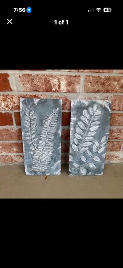 Set of 2 Botanical Leaf Relief Wall Plaques