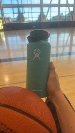 Game used water bottle 1 of 1 in the world 😱
