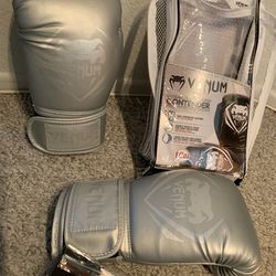 New VENUM Boxing Gloves Contender Series MMA Kickboxing