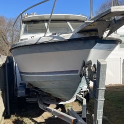 1987 Bayliner Trophy 