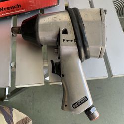 Impact gun
