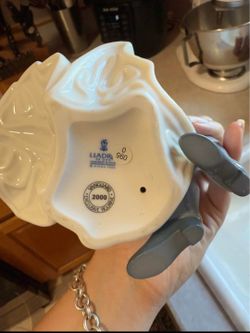 Love’s Embrace Lladró