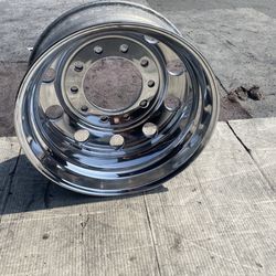 22.5 And 24” Alcoa Wheels
