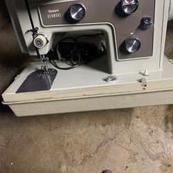Sears Kenmore Vintage Sewing Machine #6813 for Sale in