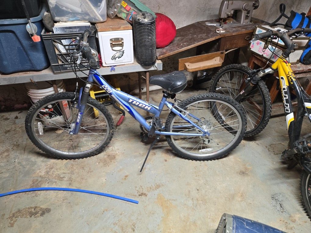 2015 Trek Mt 220