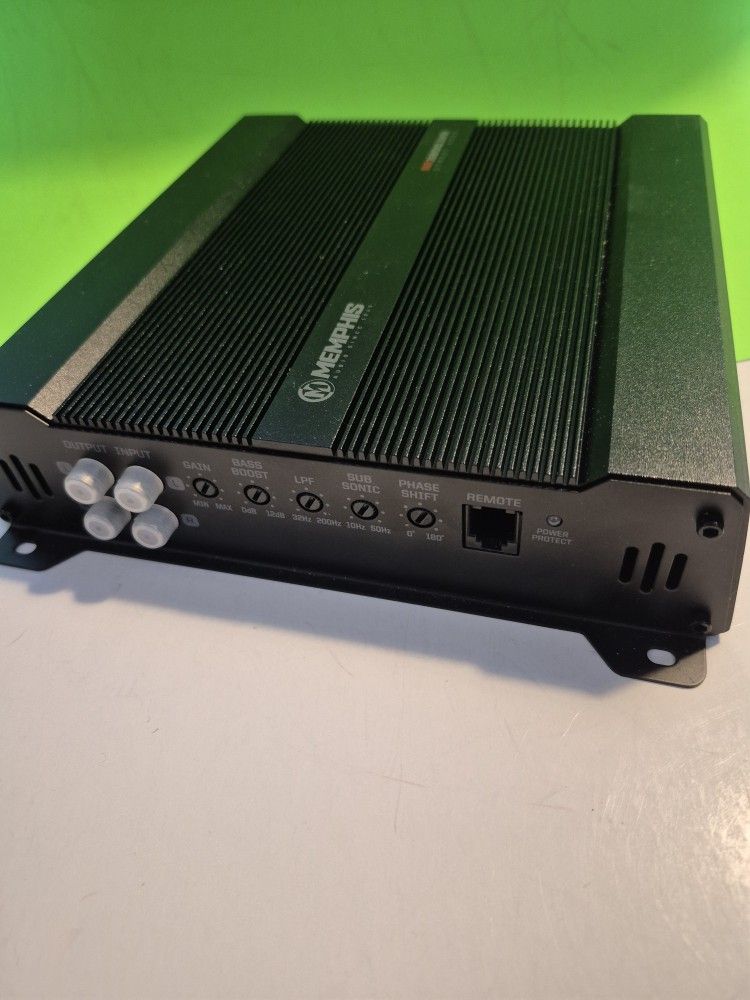 MEMPHIS 3200 WATTS MONOBLOCK 1 OHM STABLE BUILT IN CROSSOVER WITH BASS CONTROL CAR AMPLIFIER ( BRAND NEW PRICE IS LOWEST INSTALL NOT AVAILABLE )