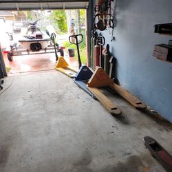Pallet Jacks