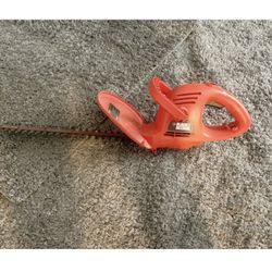 Black And Decker Electric Hedge Trimmer