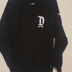 Disneyland Resort Shirt Spirit Jersey Black White Logo Spell Out Adult Small 