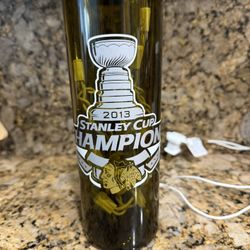 2013 Chicago Blackhawks Stanley Cup Champions Light Up Decorative Collectors Bottle 