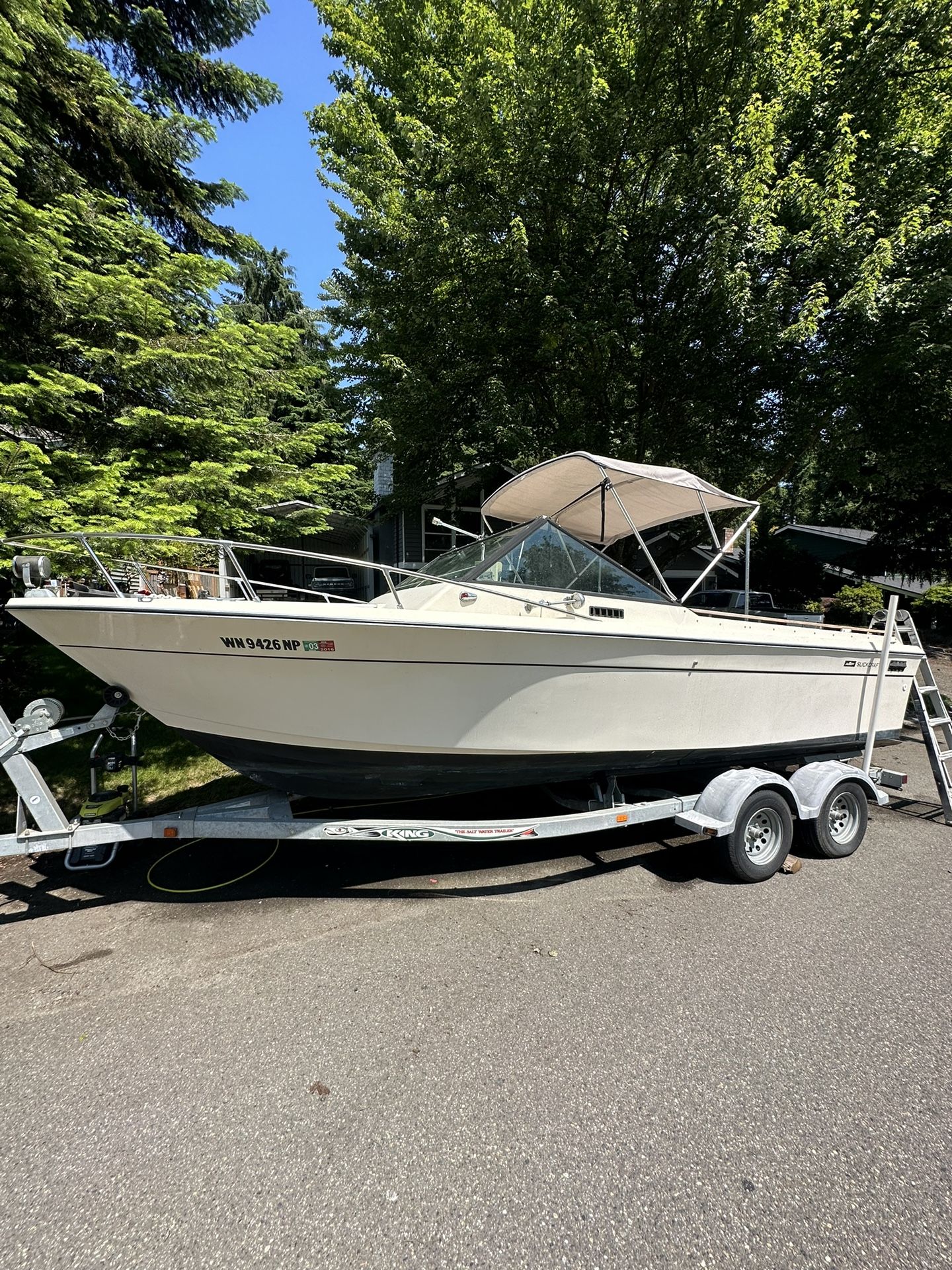 Boat - 23.5ft Slickcraft SS235