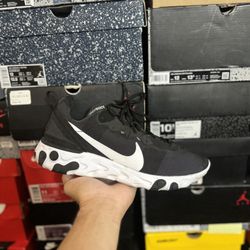 Nike React Element 55 Black/White size 9 VNDS