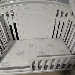 White Crib With Mattress. 