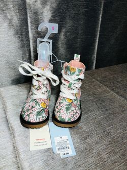 Toddler Boots with zipper