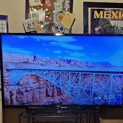 Sony 40 Inch Television With Google Chromecast